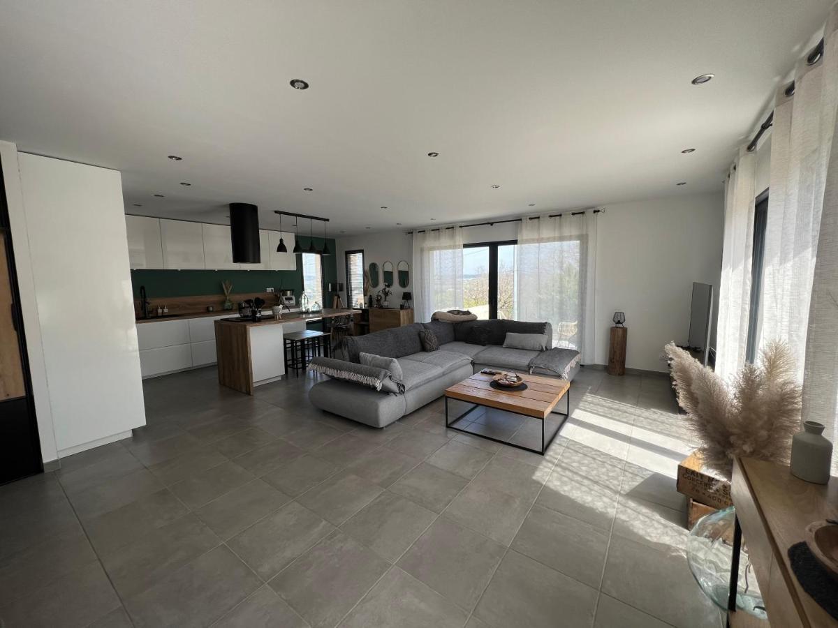 Agreable Villa Recente Au Coeur D'Un Charmant Petit Village Sernhac ภายนอก รูปภาพ