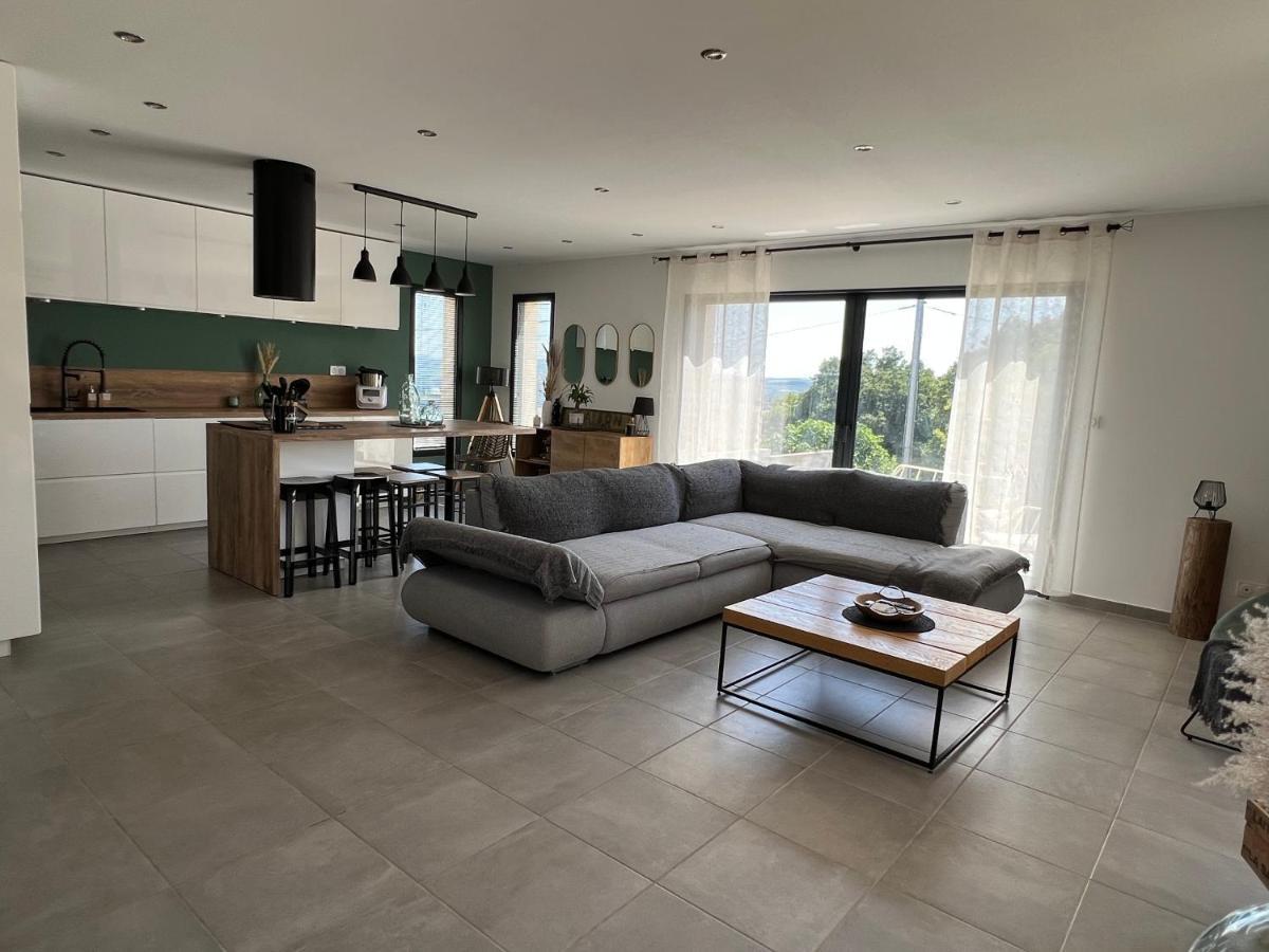 Agreable Villa Recente Au Coeur D'Un Charmant Petit Village Sernhac ภายนอก รูปภาพ